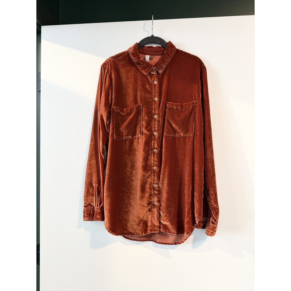 Anthropologie Pilcro Classic Long Sleeve Relaxed Velvet Buttondown - Medium - Picture 4 of 10